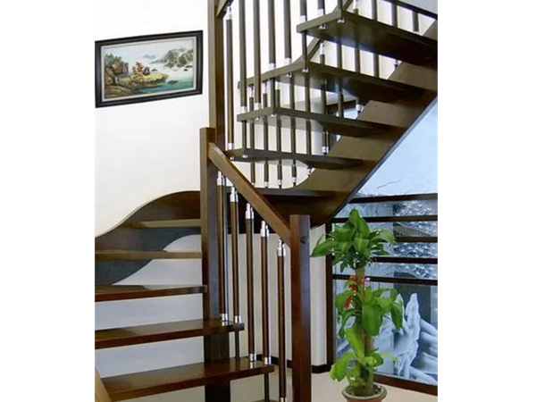 1717143316118413.png U型樓梯.png